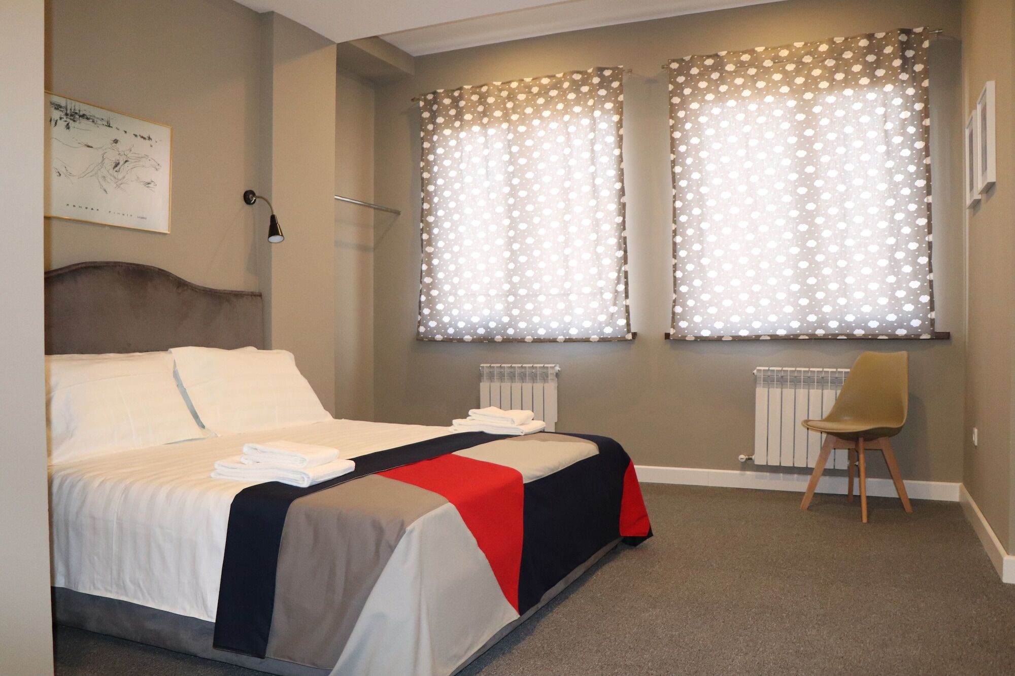 Mika Hotel Алматы Экстерьер фото